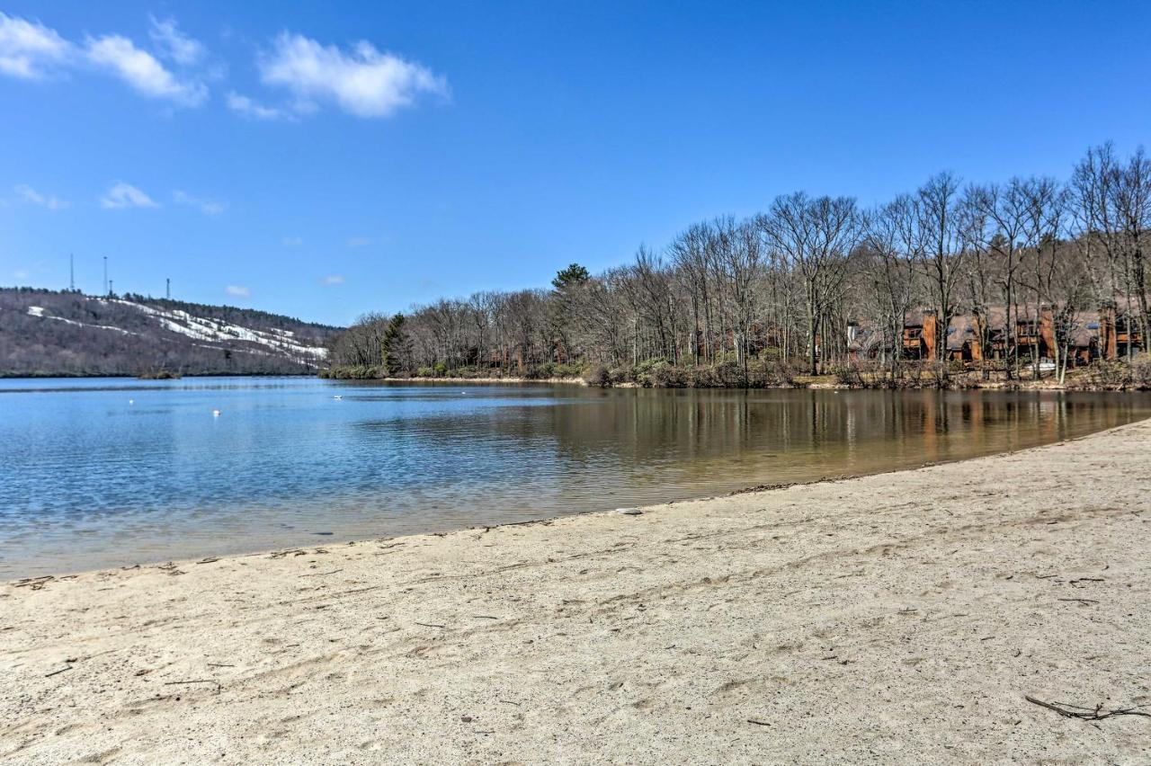 Lake Harmony Home With Hot Tub Less Than Half Mi To Ski! Экстерьер фото
