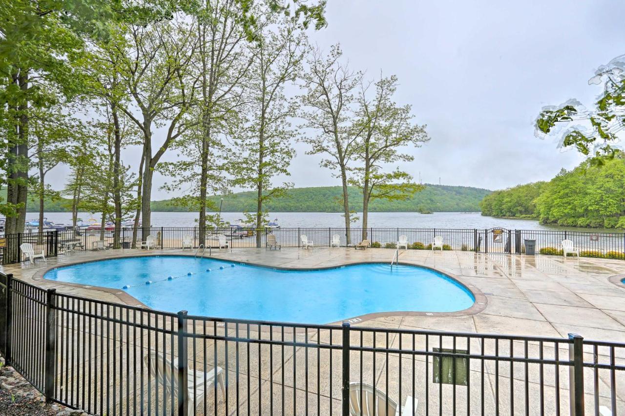 Lake Harmony Home With Hot Tub Less Than Half Mi To Ski! Экстерьер фото